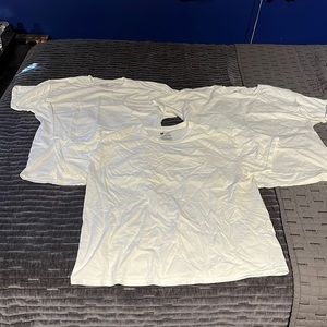 Hanes 3-Pack White T-Shirts (Men’s L)